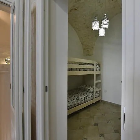 Le Alcove Del Leopardi